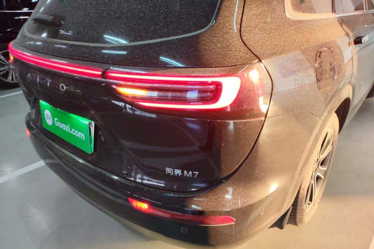 Used Hima AITO M7 2024 1.5T Intelligent Drive Rear-Drive Ultra Version 5 Seats
