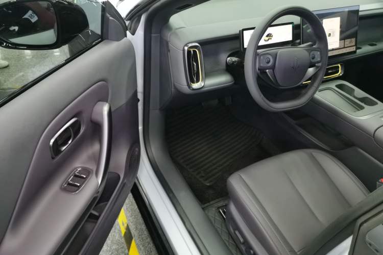 Used Leapmotor Lafa5 
