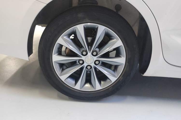 Used Chevrolet Monza 2022 320 Automatic Enjoyment Sunroof Version
