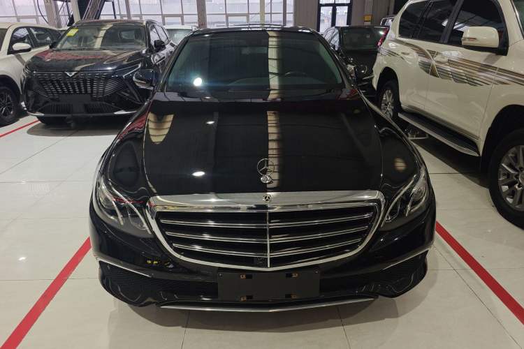 Used Mercedes-Benz E-Class 2018 Facelifted E 300 L Stylish Version
