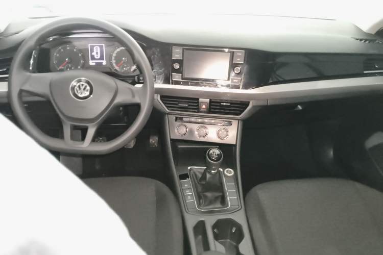 Used Volkswagen Bora 2020 1.5L Manual Fashion Edition
