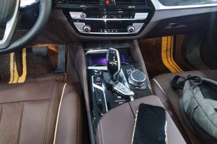 Used BMW 5 Series 2022 525Li Luxury Package
