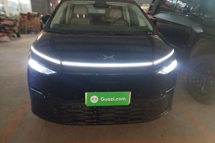 Used XPeng X9 2025 740 Ultra-Long Range Max
