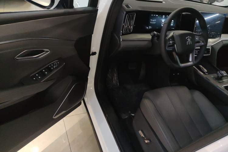 Used BYD Song L DM-i 2025 Intelligent Driving Version 112 km Leading Trim
