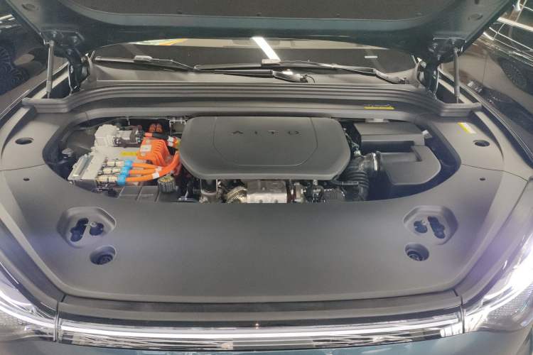 Used Hima AITO M9 2024 Range-Extended Ultra Version 52 kWh 5-Seater Model