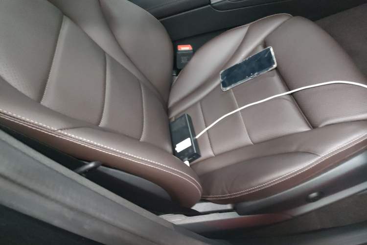 Used Mercedes-Benz GLC 2022 Refreshed GLC 300 L 4MATIC Dynamic Edition Prestige Version
