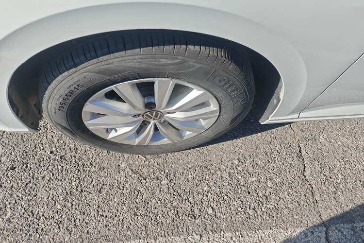 Used Volkswagen Lavida 2023 Revised 1.5L Automatic DeYi Edition