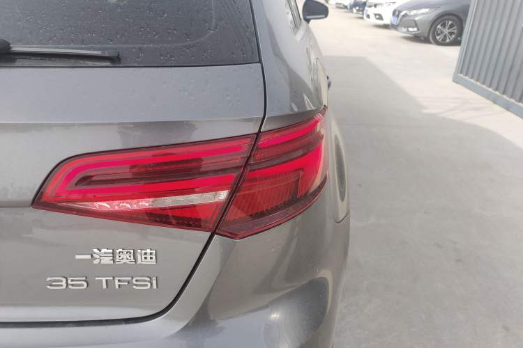 Used Audi A3 2020 Sportback 35 TFSI Fashion Edition China VI Emission Standard
