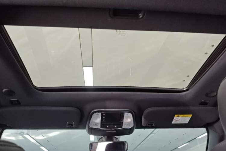 Used  Grand Cherokee 2020 3.0L Professional Navigation Edition