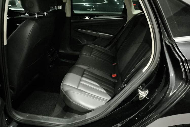 Used Volkswagen Passat 2022 280TSI Business Edition
