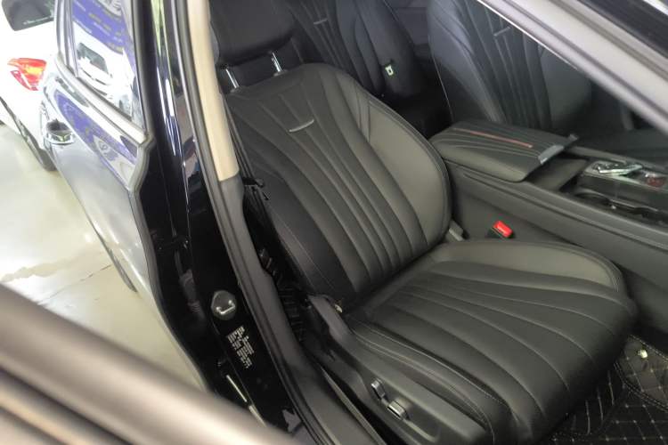 Used Hongqi H5 2023 2.0T Automatic Smart Connect Flagship Edition
