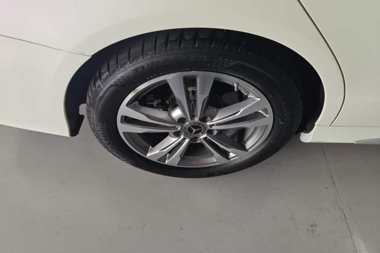 Used Mercedes-Benz C-Class 2021 C 200 L Fashion Edition Sport Version
