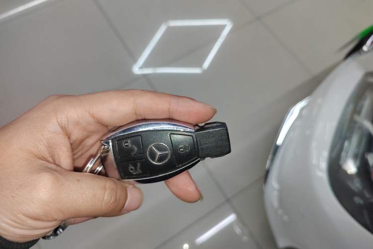 Used Mercedes-Benz E-Class 2015 E 260 L Sport Edition
