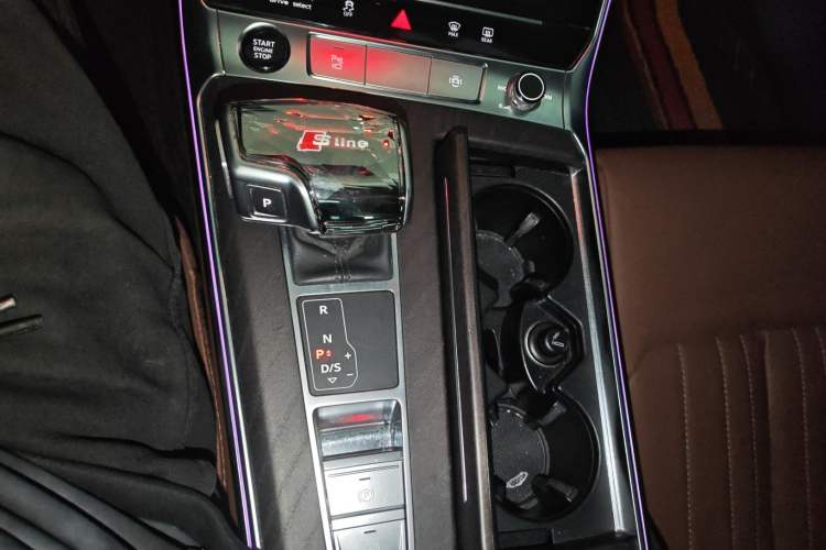 Used Audi A6L 2023 45 TFSI quattro Prestige Elegant Edition
