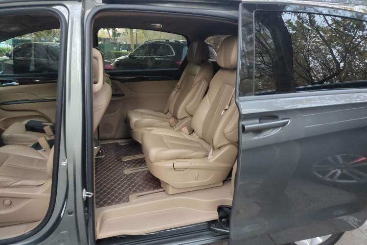 Used Buick GL8 2017 ES 28T Premium Version China V Standard
