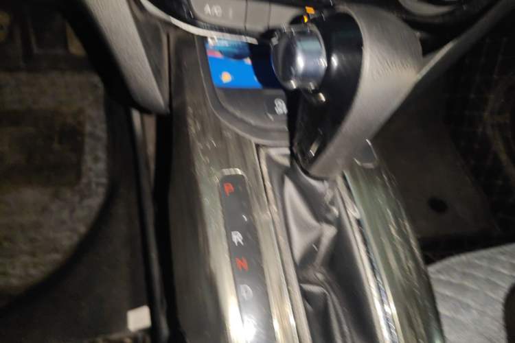 Used Honda XR-V 2015 1.8L EXi CVT Comfort Version