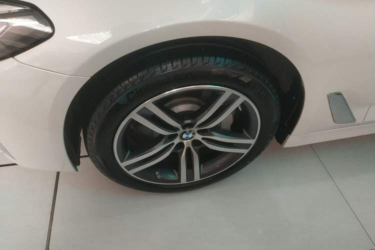 Used BMW 5 Series 2023 530Li Leading Edition Luxury Package
