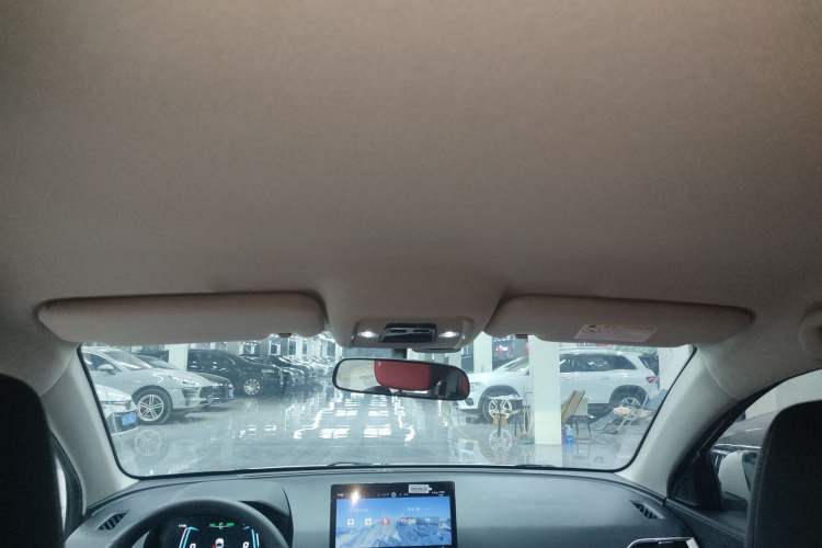 Used BYD e2 2019 Standard Range Model – Smart & Comfortable Version