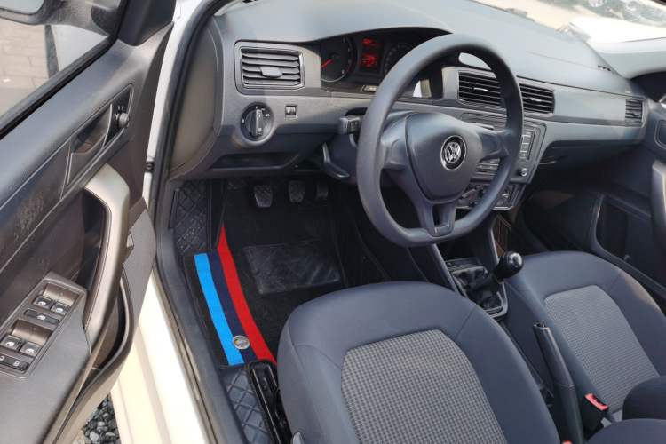 Used Volkswagen Santana 2018 1.5L Manual Fashion Edition
