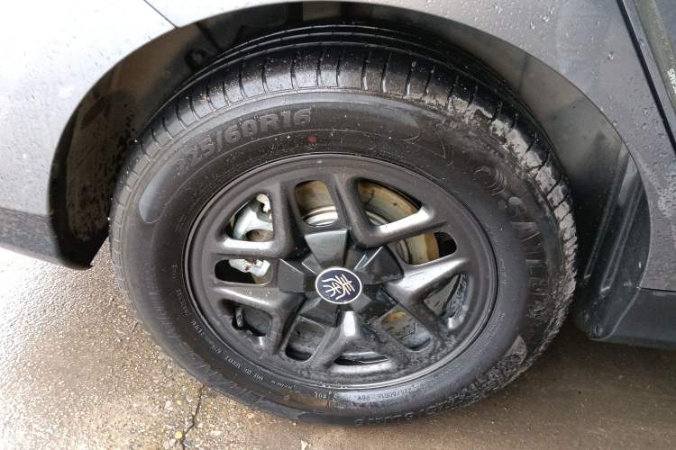 Used BYD Qin PLUS 2025 DM-i Smart Drive 55KM Leading Model