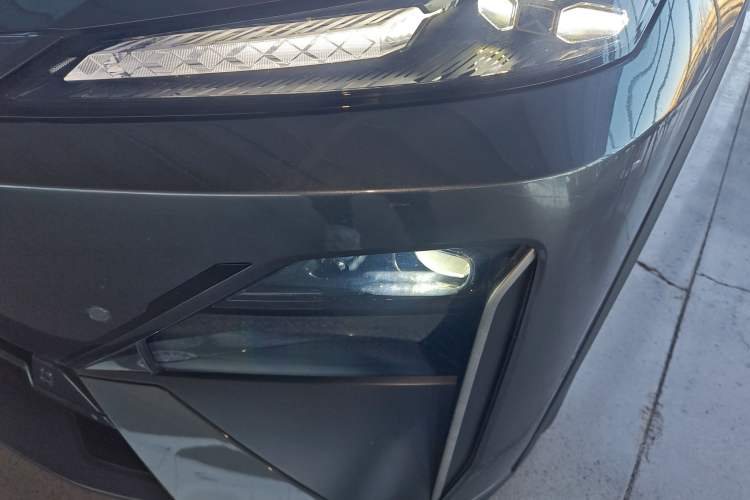 Used  S07 2024 215Max Qiankun Intelligent Driving ADS SE Range-Extended Version
