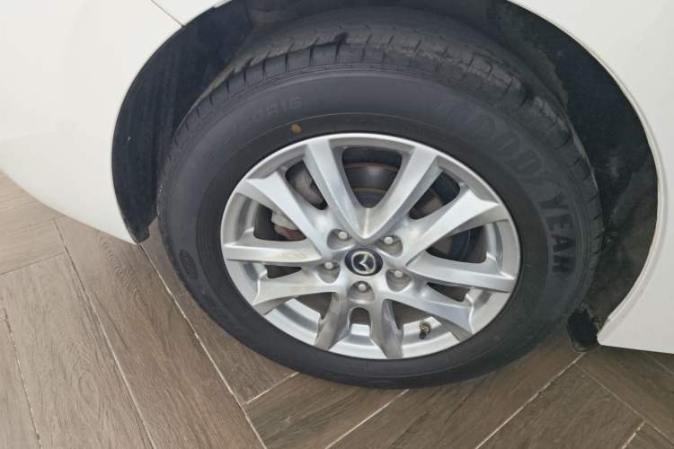 Used Mazda Mazda 3 Axela 2017 Sedan 1.5L Automatic Comfort Model Emission Standard China V