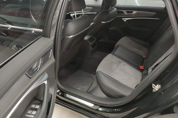 Used Audi A6L 2024 45 TFSI Prestige Dynamic Edition
