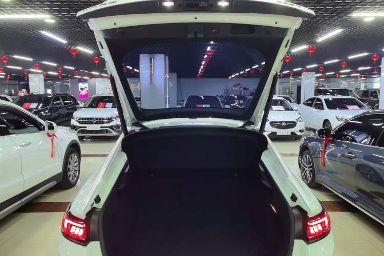 Used Volkswagen Lamando 2022 Lavida L 280TSI DSG Cool & Spicy Edition
