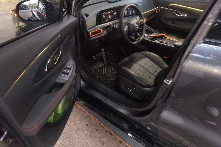 Used Changan UNI-T 2022 1.5T Sport Edition Premium Version
