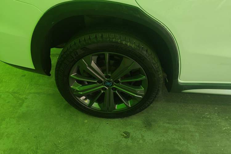 Used BYD Song New Energy 2019 Song DM 1.5TID Smart Connect Sharp Edition
