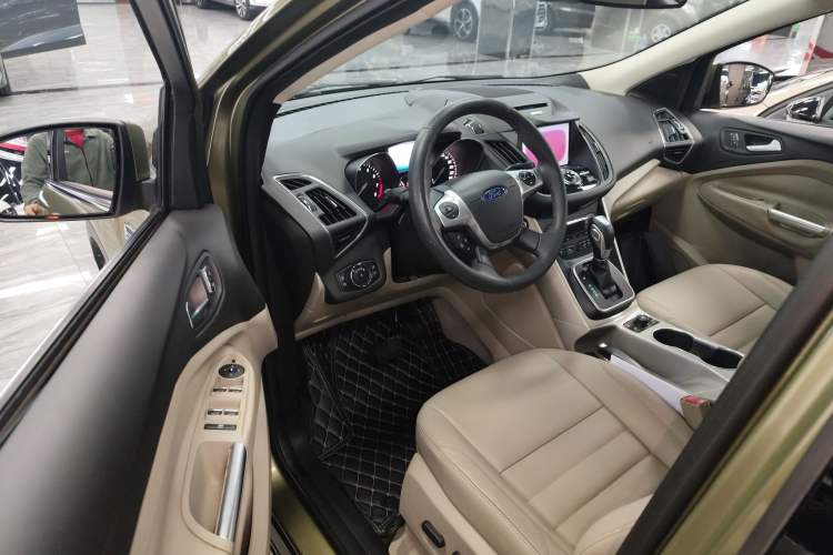 Used Ford Kuga 2013 2.0L GTDi Four-Wheel Drive Premium Model