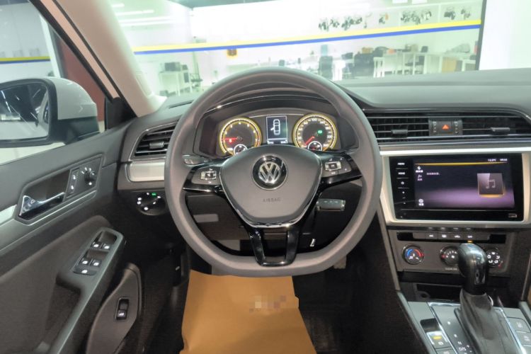 Used Volkswagen Lamando 2021 230TSI DSG Fashion Edition
