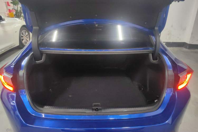 Used Lexus RC 2016 200t F SPORT Edition
