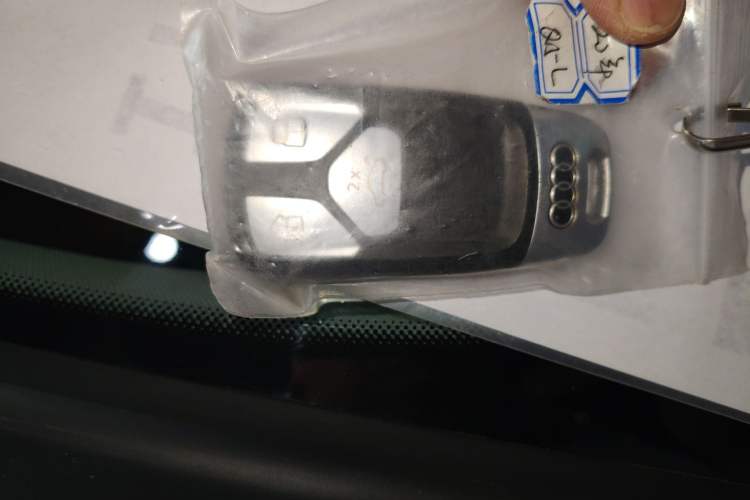 Used Audi Q5L 2020 Updated 40 TFSI Prestige Fashion Edition
