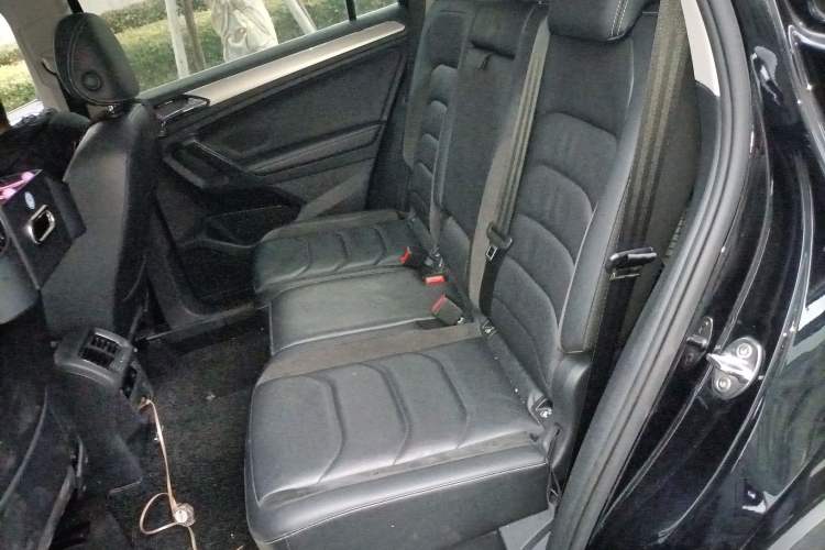 Used Volkswagen Tiguan L 2018 330TSI Automatic Two-Wheel Drive Luxury Edition