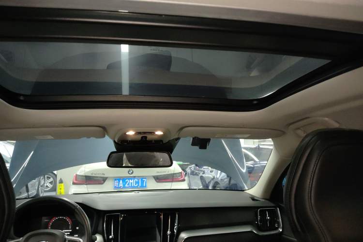 Used Volvo S60 2022 B4 Zhiyi Luxury Edition