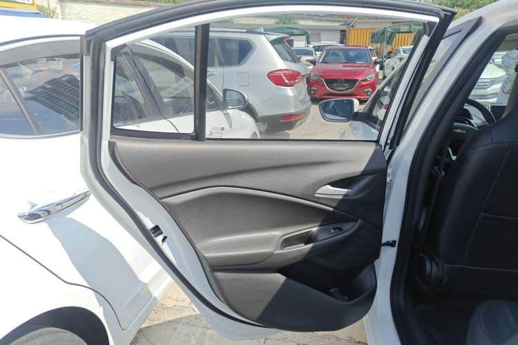 Used Chevrolet Cavalier 2022 325T Automatic Enjoyment Edition