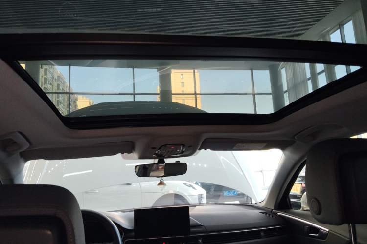 Used Audi A4L 2022 40 TFSI Luxury Prestige Edition
