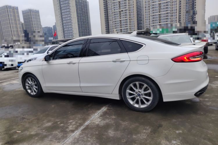 Used Ford Mondeo 2017 EcoBoost 200 Stylish Model
