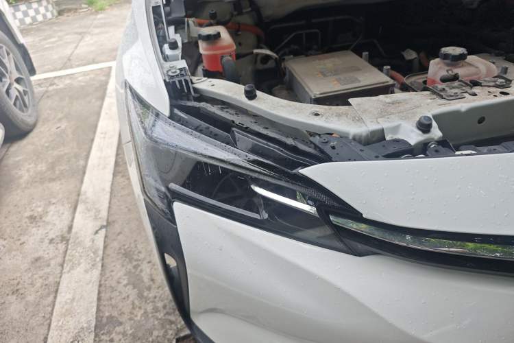 Used Buick Velite 6 2023 430km Range Commuter Version
