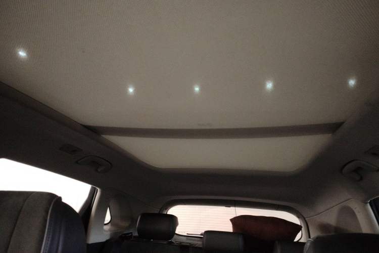 Used Hongqi HS5 2022 Revised Version 2.0T Smart Connect Flagship Edition