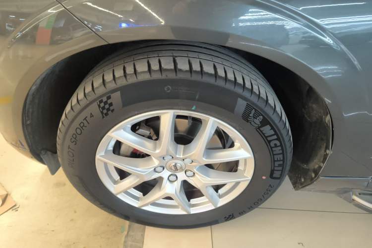 Used Volvo XC60 2021 T5 4x4 Smart Luxury Edition