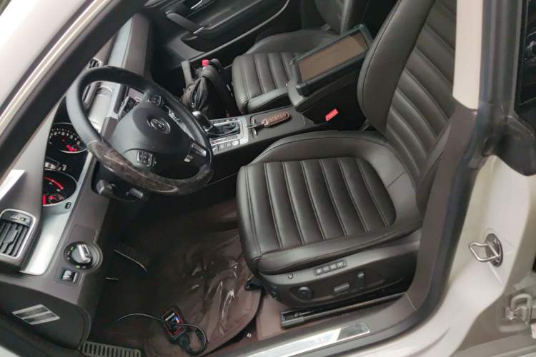 Used Volkswagen FAW-Volkswagen CC 2016 1.8TSI Luxury Model
