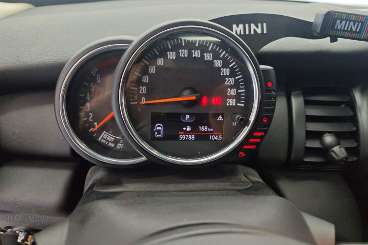 Used  MINI 2016 1.2T ONE Pioneer Edition
