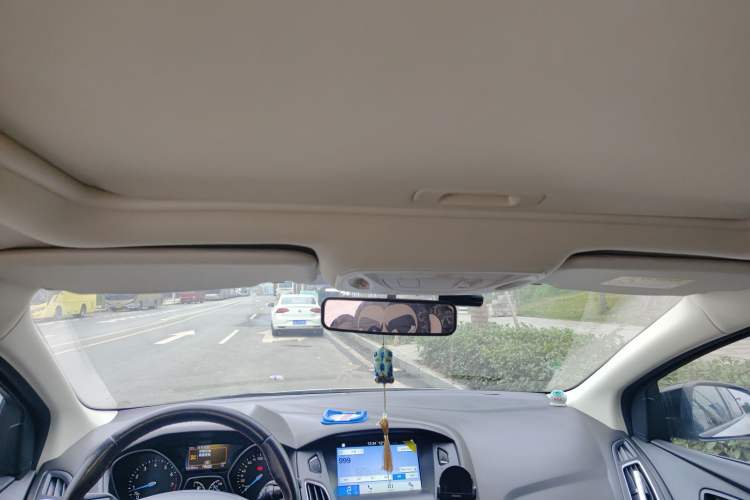 Used Ford Focus 2017 1.5T CTCC White and Black Limited Edition