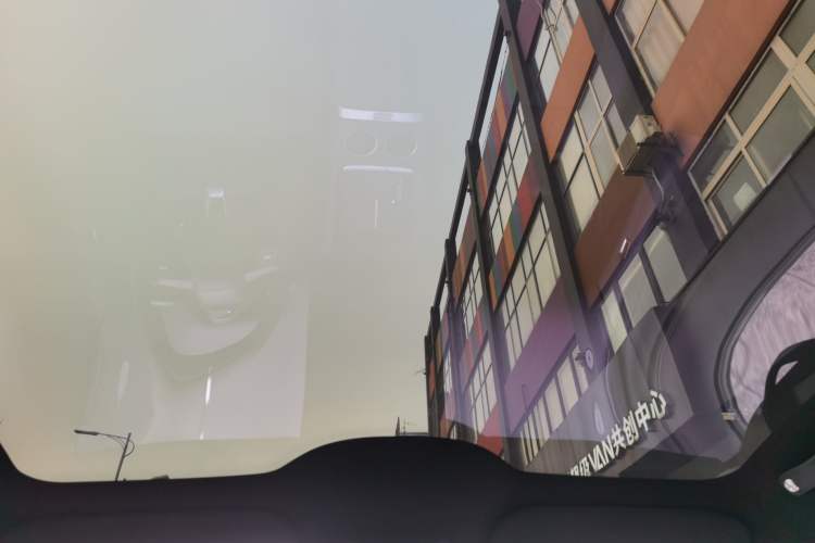 Used  YU7 2025 Ultra-Long Range All-Wheel Drive Pro Version