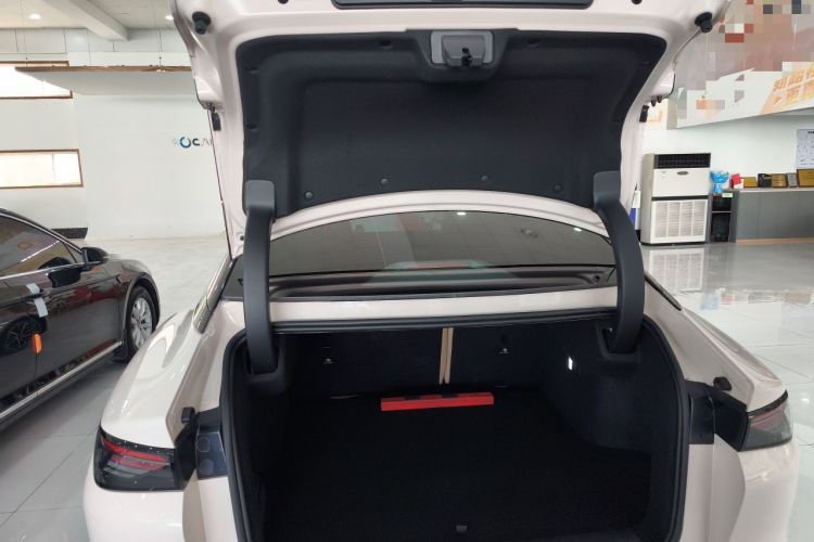 Used ARCFOX Alpha S5 2024 560MAX 185kW
