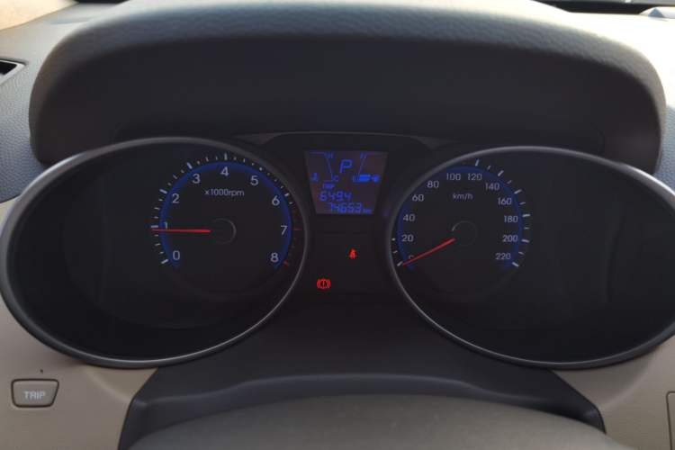 Used Hyundai ix35 2013 2.0L Automatic Two-Wheel Drive Smart GLS China IV Standard
