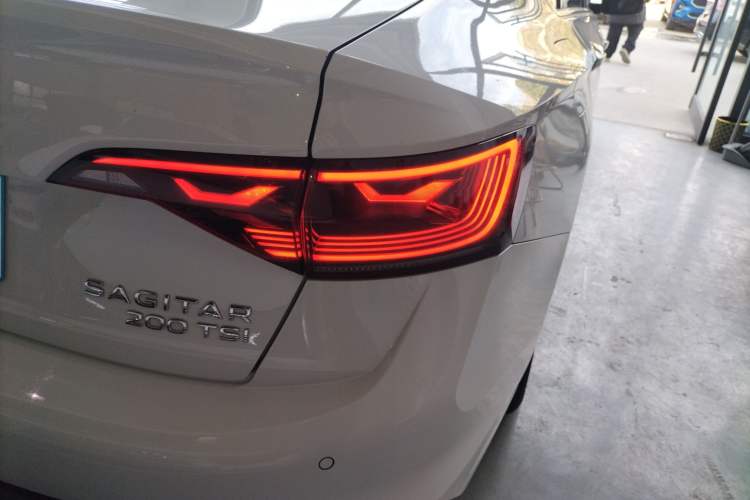 Used Volkswagen Sagitar 2023 200TSI DSG Flyover Edition