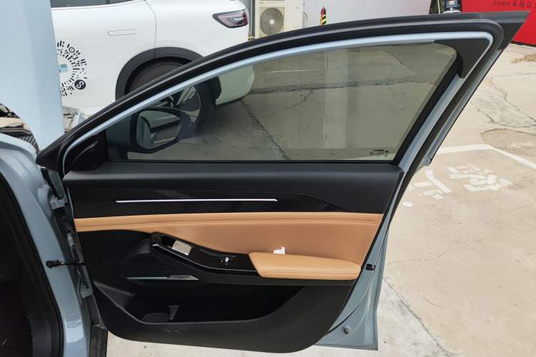 Used  L6 2023 125km Starship
